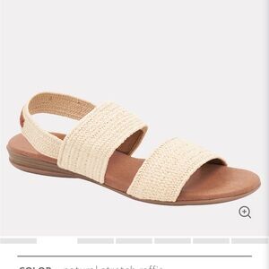 ANDRE ASSOUS NIGELLA STRETCH RAFFIA FEATHERWEIGHTS™ SANDAL